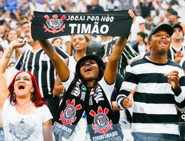 Torcedoras do Corinthians lançam campanha contra machismo no futebol - Rede  Brasil Atual